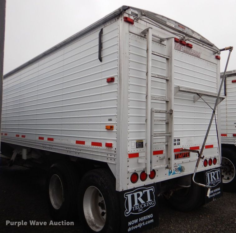 image for item LT9016 2013 Timpte  grain trailer