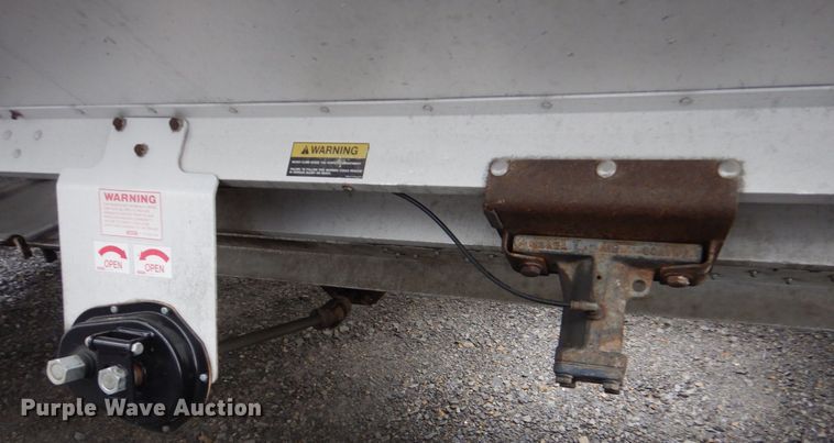 image for item LT9016 2013 Timpte  grain trailer