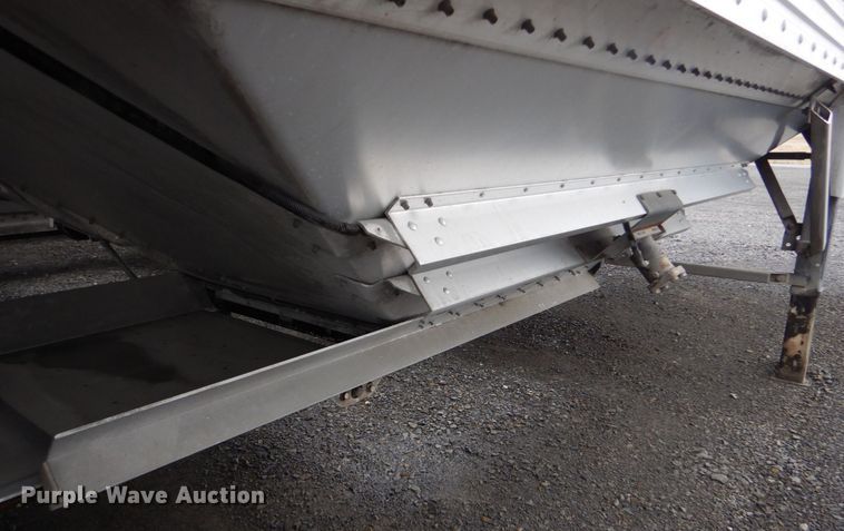 image for item LT9017 2017 Timpte  grain trailer