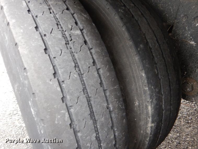 image for item LT9017 2017 Timpte  grain trailer