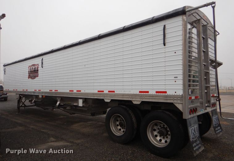 image for item LT9018 2015 Timpte  grain trailer
