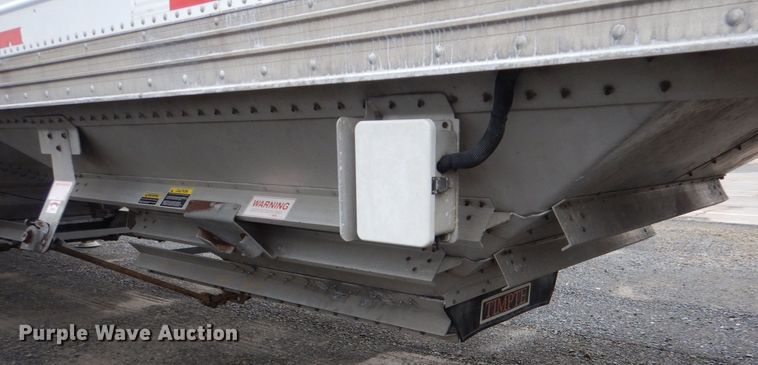 image for item LT9018 2015 Timpte  grain trailer