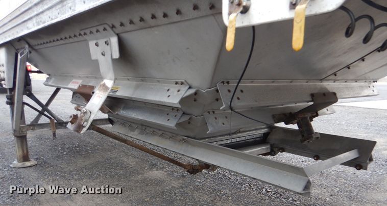 image for item LT9018 2015 Timpte  grain trailer