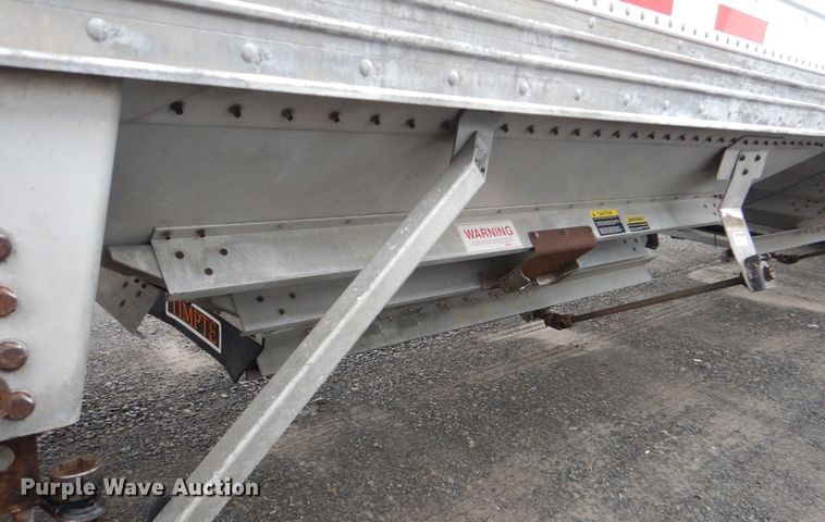 image for item LT9018 2015 Timpte  grain trailer