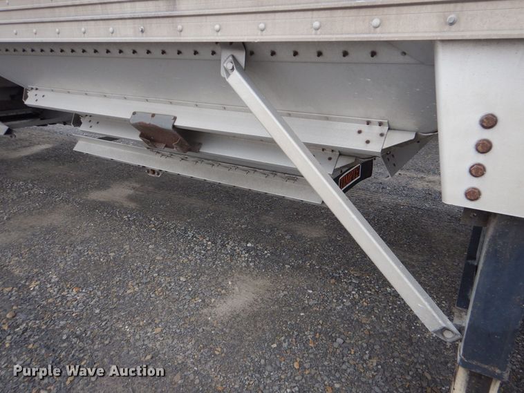 image for item LT9018 2015 Timpte  grain trailer