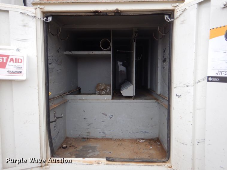 image for item MM9591 2009 International 7400  digger derrick truck