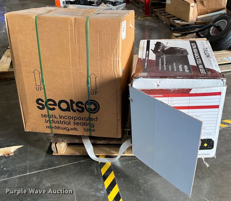 image for item DK7190 Kubota  seats