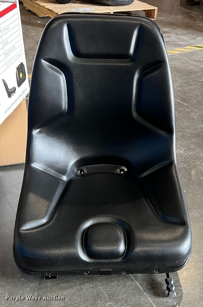image for item DK7190 Kubota  seats