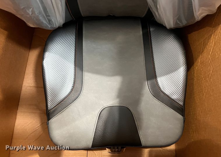 image for item DK7190 Kubota  seats