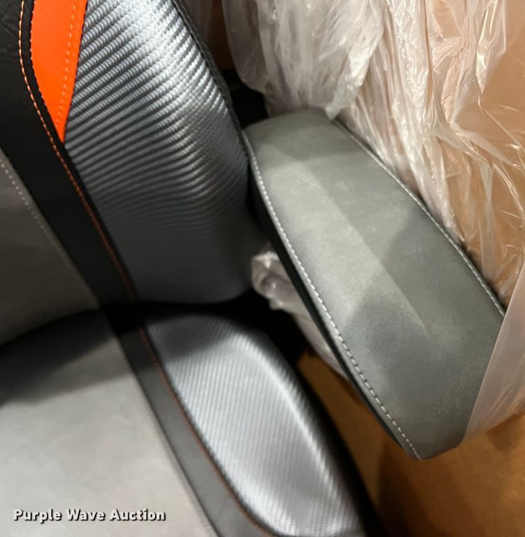 image for item DK7190 Kubota  seats