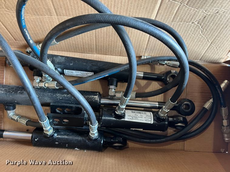 image for item DK7199 Kubota  valve kits