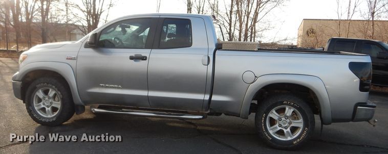 image for item DK7497 2010 Toyota Tundra  Double Cab pickup truck