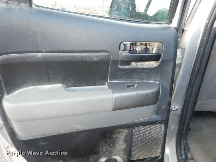 image for item DK7497 2010 Toyota Tundra  Double Cab pickup truck