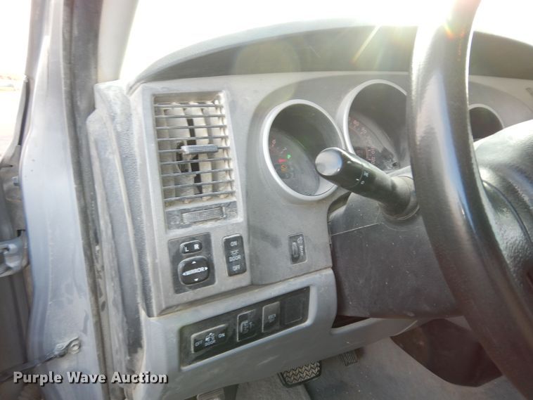 image for item DK7497 2010 Toyota Tundra  Double Cab pickup truck