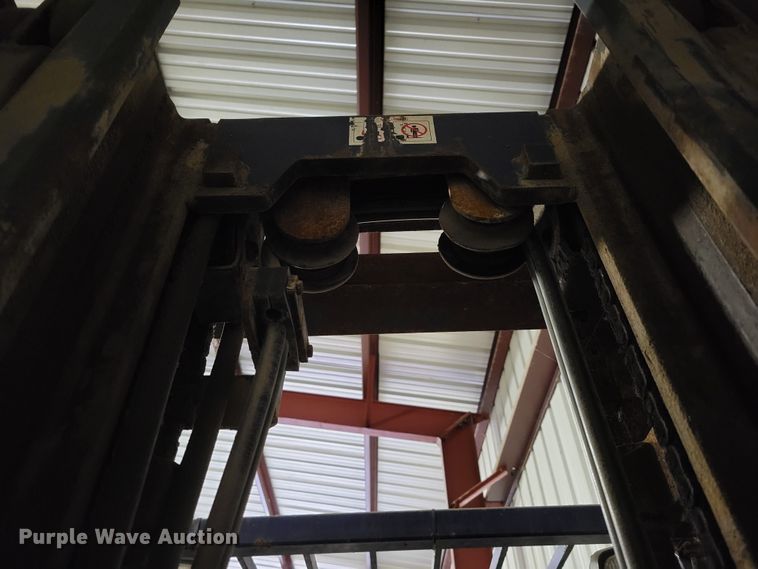 image for item DM8163 Komatsu FG25TLP-12  forklift