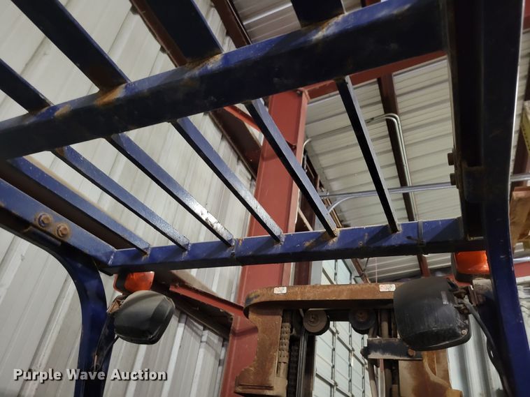 image for item DM8163 Komatsu FG25TLP-12  forklift