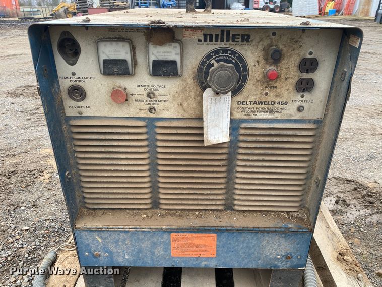 image for item DN8104 Miller Deltaweld 450  welder