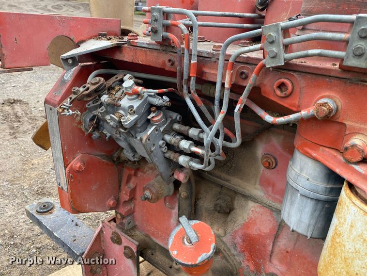 image for item DN8105 1987 Cummins SBT-5.9  engine