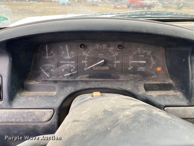 image for item DN8109 1995 Ford F450 Super Duty  bale bed truck