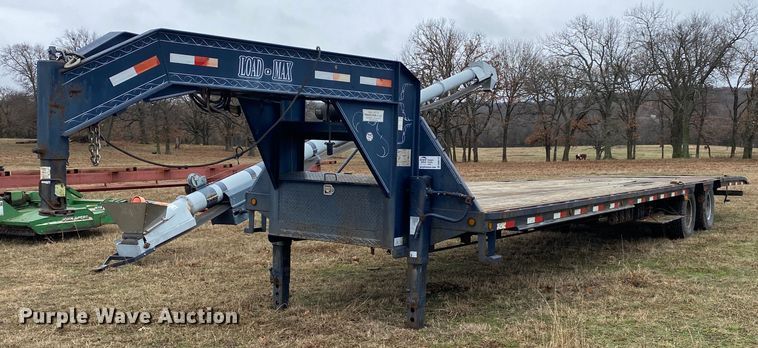 image for item DN8113 2005 Load Max  equipment trailer