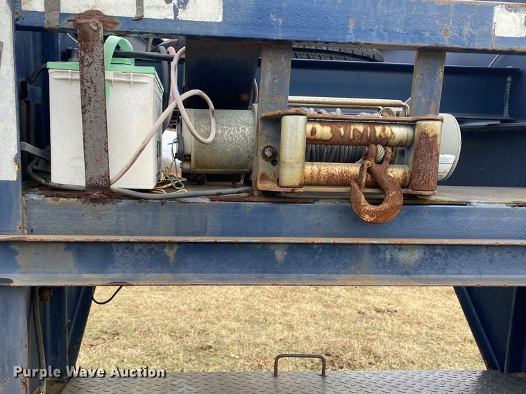 image for item DN8113 2005 Load Max  equipment trailer