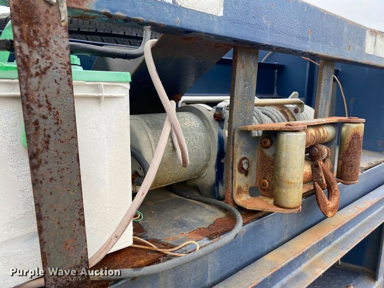 image for item DN8113 2005 Load Max  equipment trailer