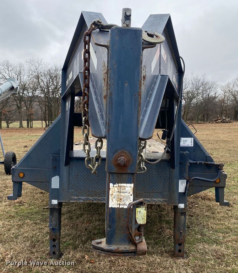 image for item DN8113 2005 Load Max  equipment trailer