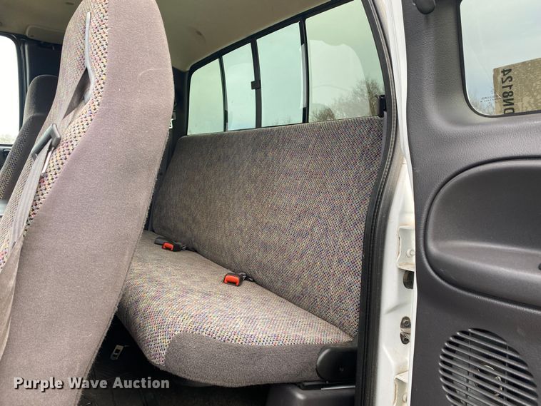 image for item DN8124 2001 Dodge Ram 1500  Quad Cab pickup truck