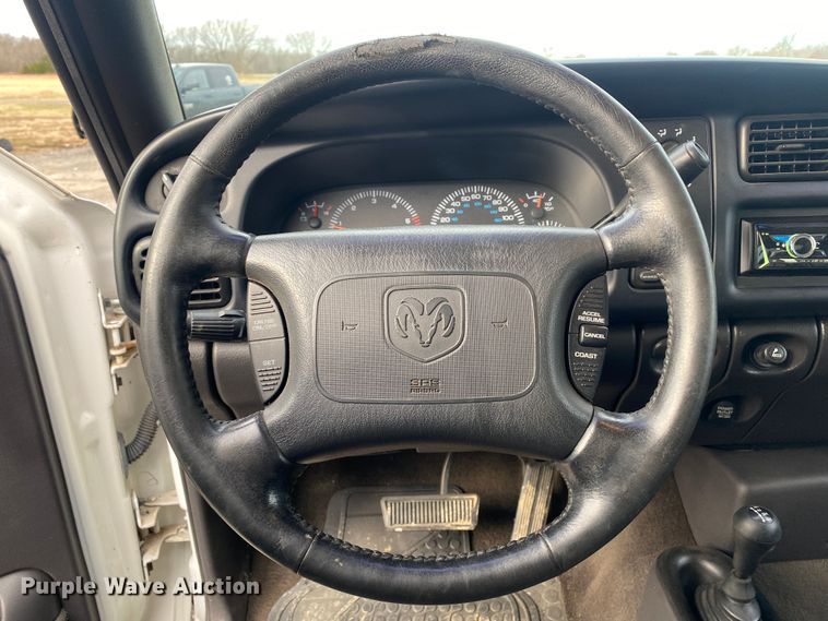 image for item DN8124 2001 Dodge Ram 1500  Quad Cab pickup truck