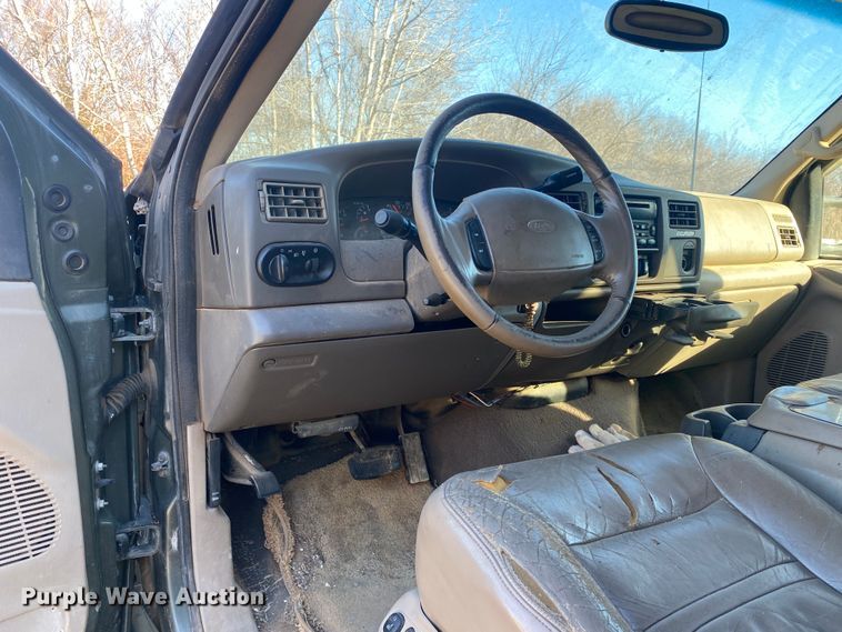 image for item DN8130 2001 Ford Excursion  SUV