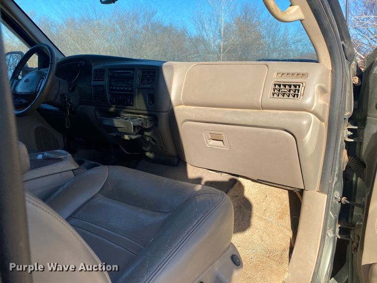 image for item DN8130 2001 Ford Excursion  SUV