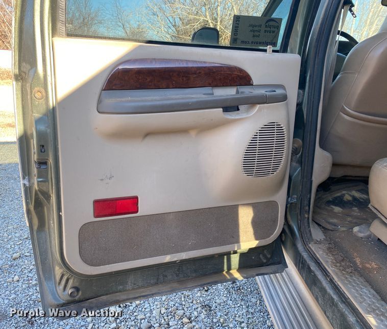 image for item DN8130 2001 Ford Excursion  SUV