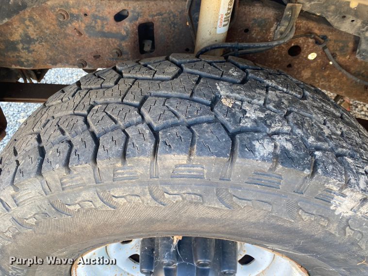 image for item DN8130 2001 Ford Excursion  SUV