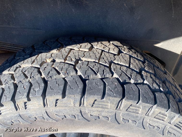 image for item DN8130 2001 Ford Excursion  SUV