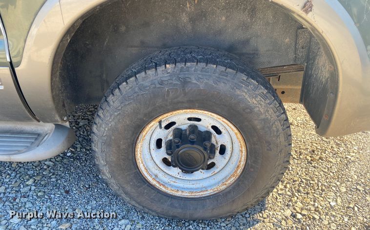 image for item DN8130 2001 Ford Excursion  SUV