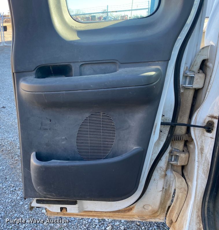 image for item DN8131 2002 Ford F150  SuperCab pickup truck