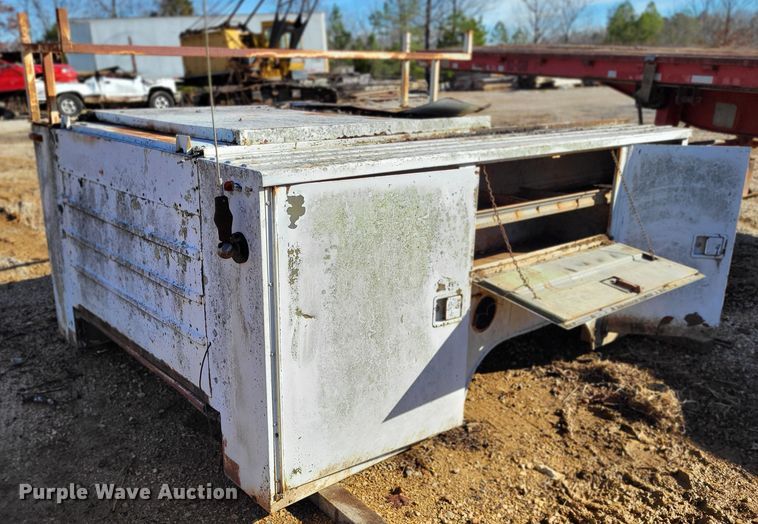 image for item DO3442 Koenig  utility bed