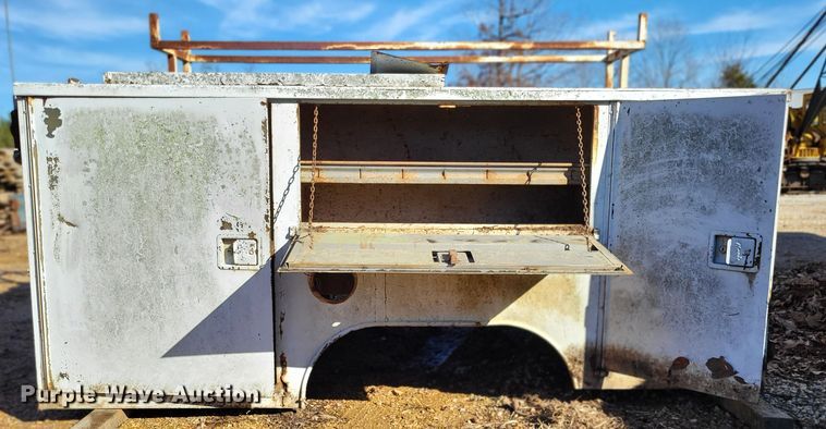 image for item DO3442 Koenig  utility bed