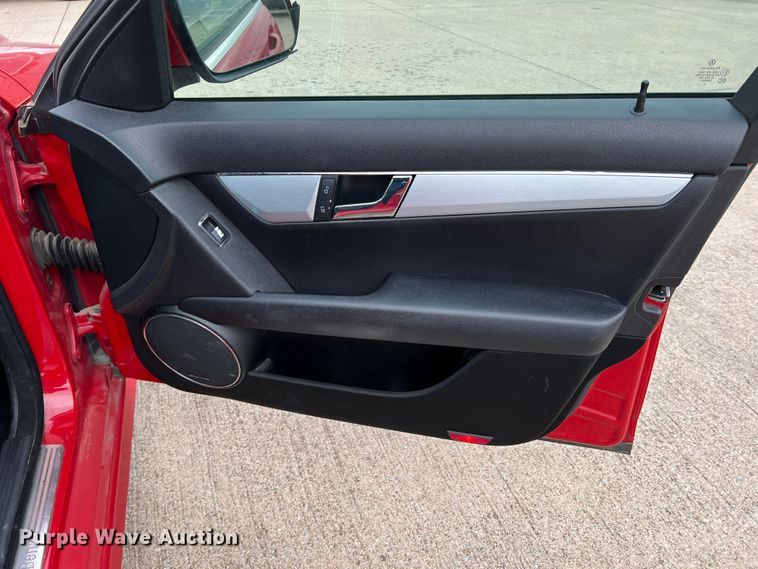 image for item DO8999 2008 Mercedes Benz C300