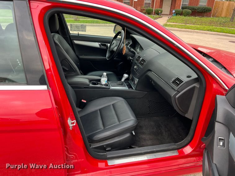 image for item DO8999 2008 Mercedes Benz C300