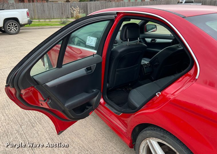 image for item DO8999 2008 Mercedes Benz C300