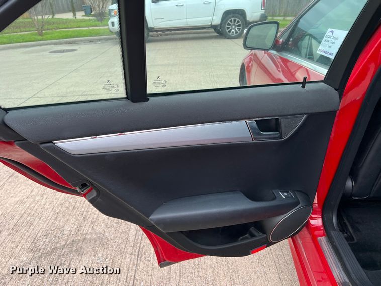 image for item DO8999 2008 Mercedes Benz C300