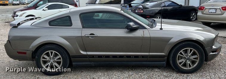 image for item DP0002 2005 Ford Mustang