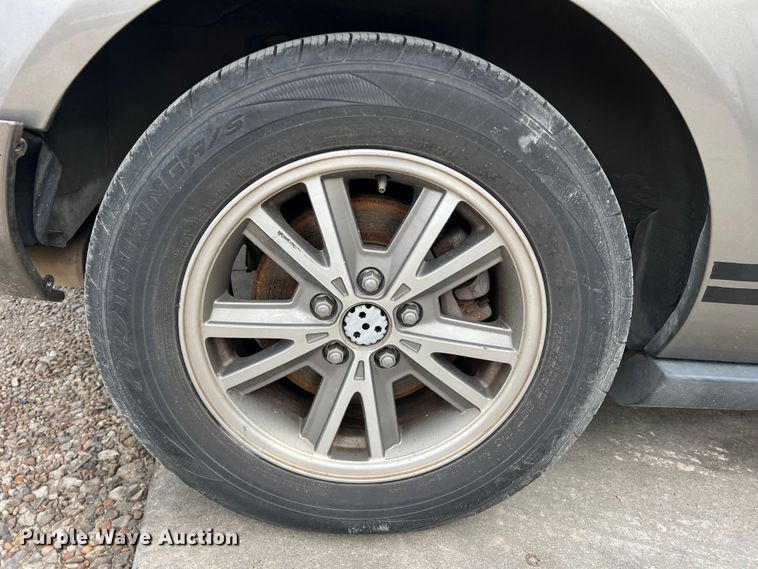 image for item DP0002 2005 Ford Mustang