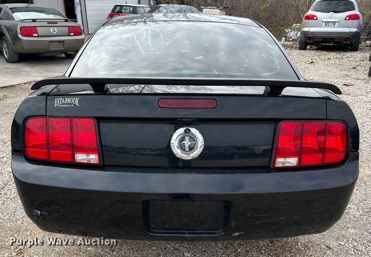 image for item DP0003 2005 Ford Mustang