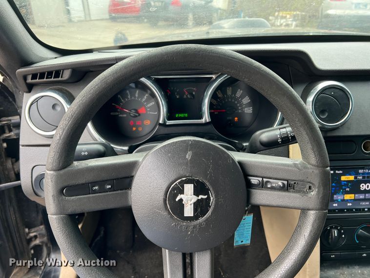 image for item DP0003 2005 Ford Mustang