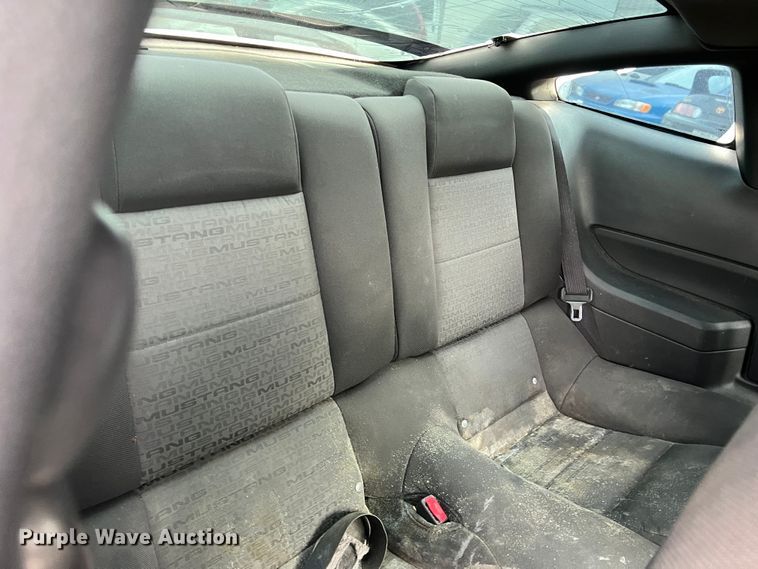 image for item DP0003 2005 Ford Mustang