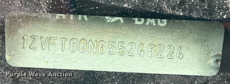 image for item DP0003 2005 Ford Mustang