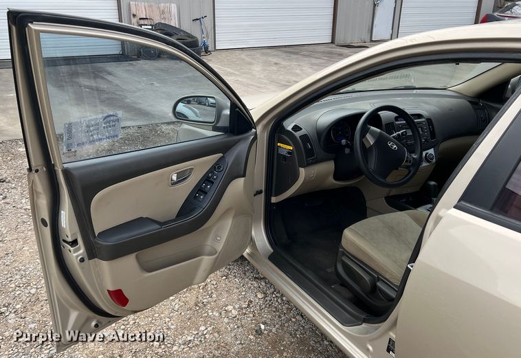 image for item DP0004 2010 Hyundai Elantra