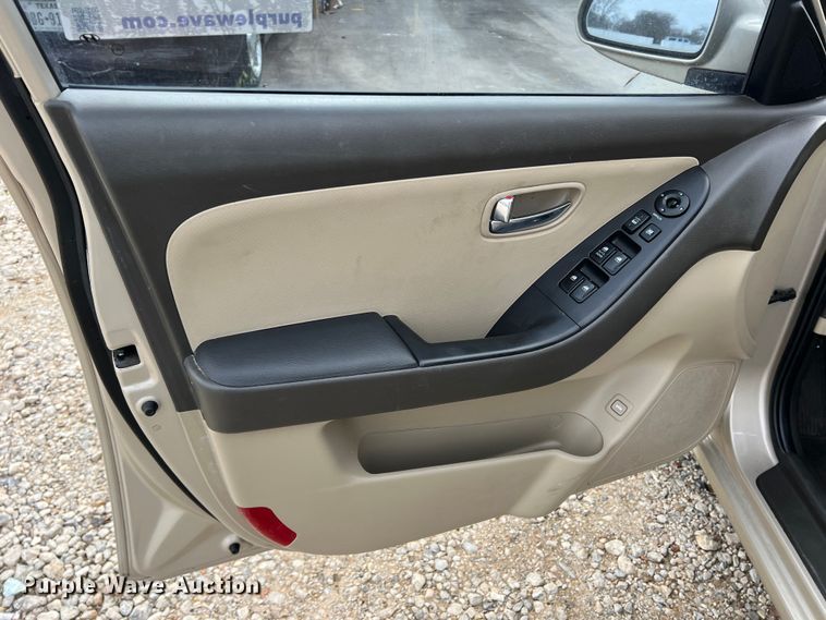 image for item DP0004 2010 Hyundai Elantra